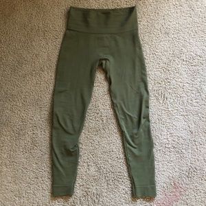 Set active leggings green - sold out online